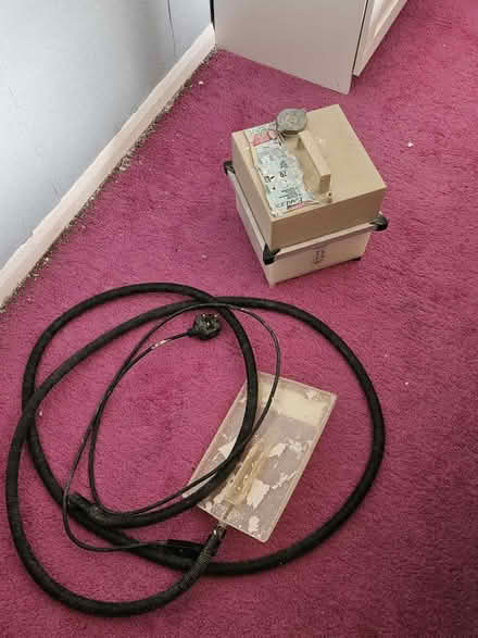 Photo of free Wallpaper stripper (Summersdale PO19) #1