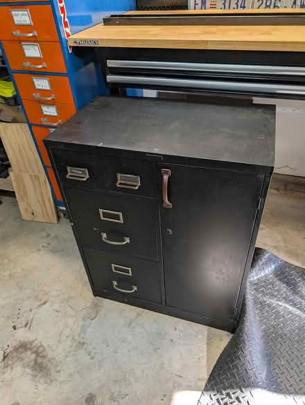 Photo of free Garage and other storage etc (Folsom) #2