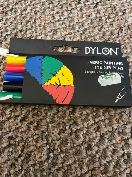 Photo of free Dylan fabric painting pens (Chapeltown S35) #1
