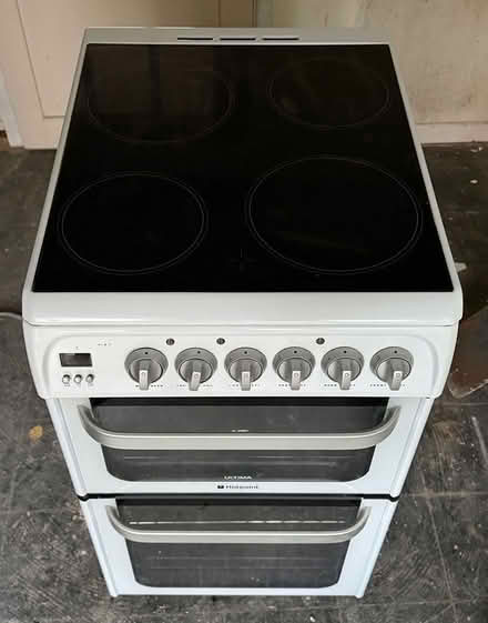 Photo of free Hotpoint double oven cooker, 49.5cm (South Harting) #2