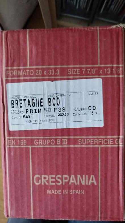 Photo of free White Wall Tiles (Catton NR6) #1