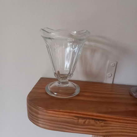 Photo of free sundae glasses (D09K7Y4) #1