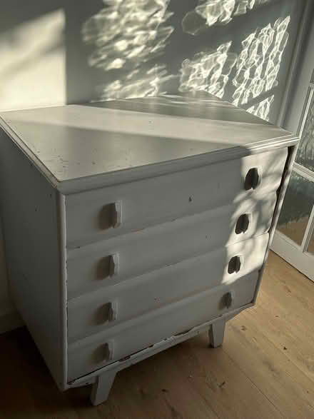 Photo of free White (painted) chest of drawers (Bradford on Avon BA15) #1