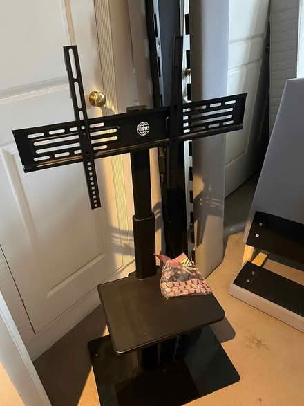 Photo of free Tv stand (Wimbledon Village) #1