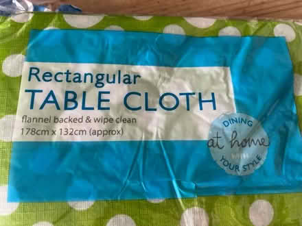 Photo of free Party Tablecloth, Candles, Bunting (Mitcham CR4) #4