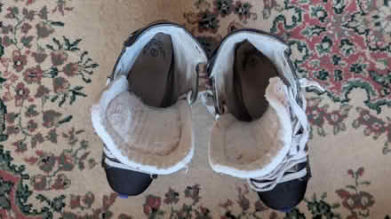 Photo of free Hockey Skates - Mens size 7 (Edgewater) #3