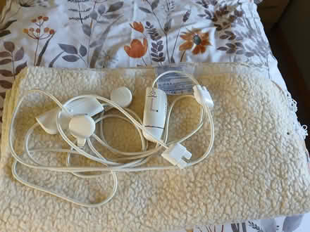 Photo of free Electric blanket, double bed (Wolverley DY11) #1