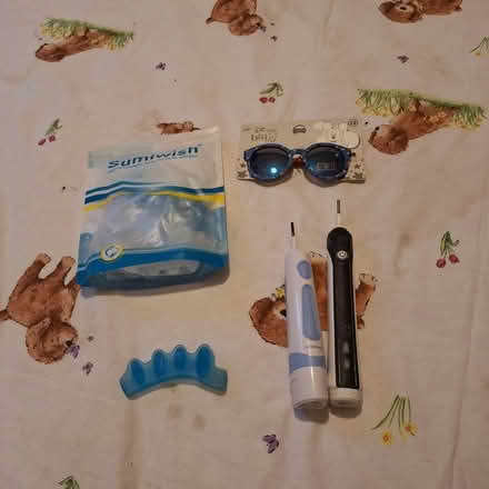 Photo of free Mixed stuffs (Rosyth KY11) #1