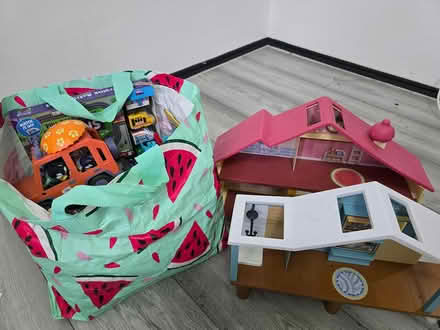 Photo of free Bag of kids toys/playsets (Quaker Drive) #2