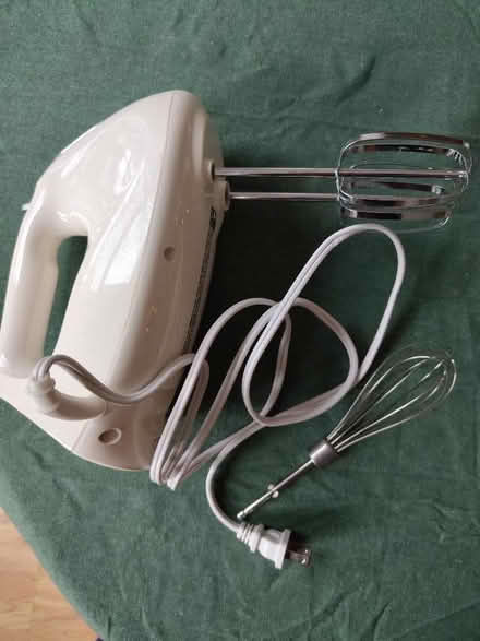 Photo of free Hand mixer (Benslow SG5) #1