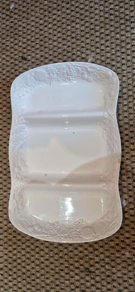 Photo of free White ceramic serving platter (Fromefield BA11) #1