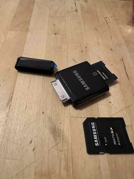 Photo of free SD card reader for Samsung device (Mortimer & Coxwell) #1