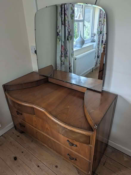 Photo of free Dressing table (Over Norton OX7) #1