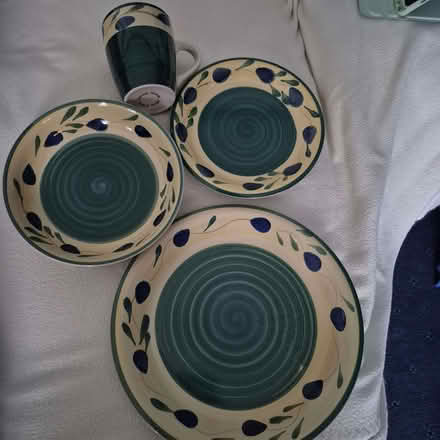 Photo of free Dinner service (Seaton Delaval NE25) #1