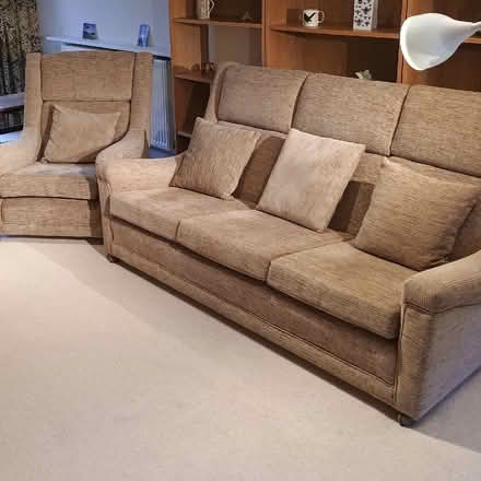Photo of free Sofa and two armchairs (Bloomfield) #1