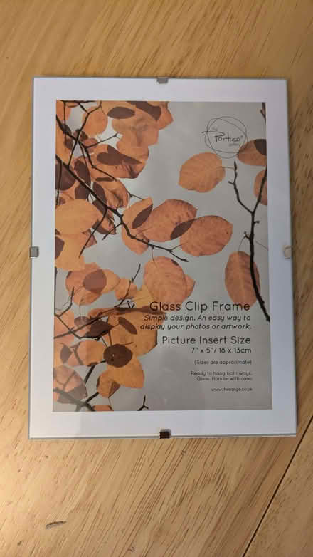 Photo of free Glass Clip Picture Frame (Reading West RG1) #1