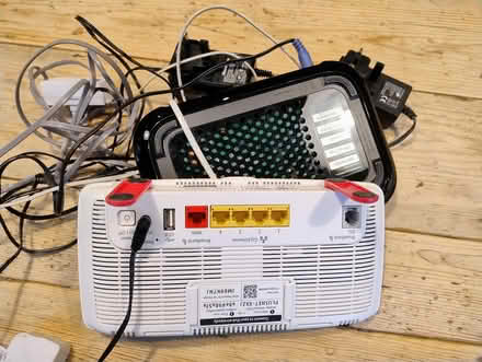 Photo of free routers + other bits (nw6 6na) #3