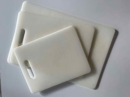 Photo of free 3 plastic cutting boards (Cheltenham) #1