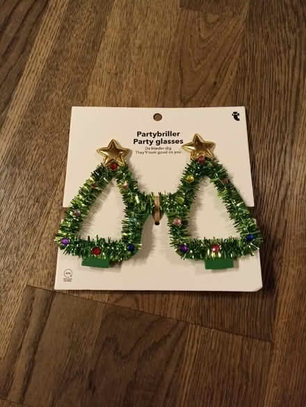 Photo of free Christmas glasses for fun (Richmond upon Thames TW10) #1