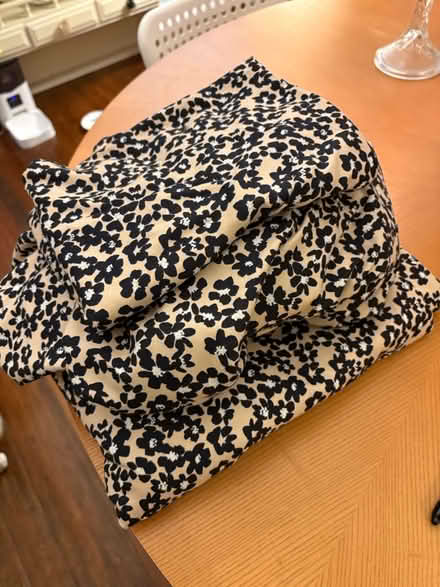 Photo of free Floral Twin sheets (Roxbury) #1