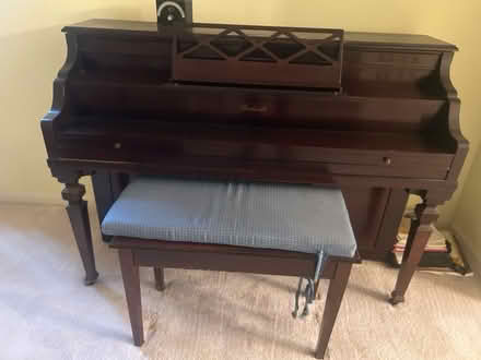 Photo of free Upright piano (Damascus,MD) #3