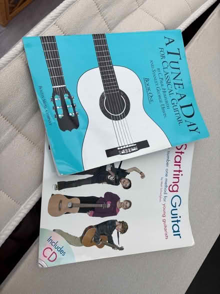Photo of free Teach yourself guitar books (Waterlooville PO8) #1