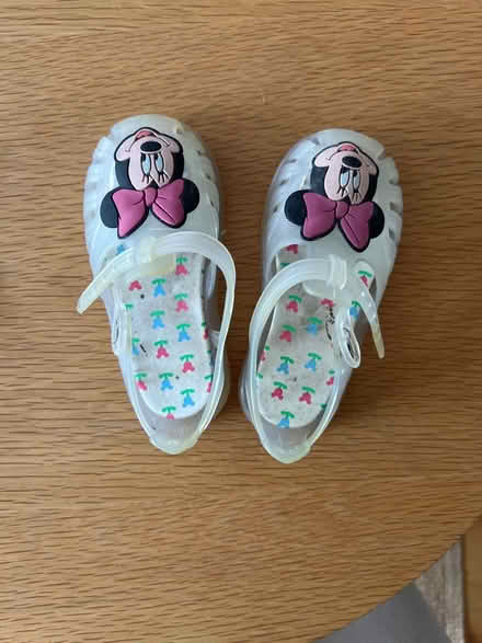 Photo of free T-shirts 3/4 years old (West acton - W3) #4