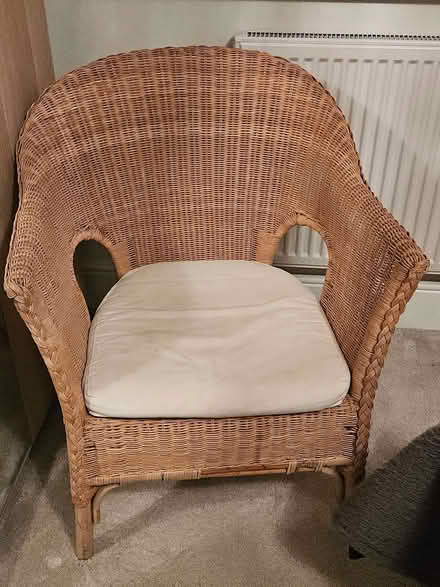 Photo of free Wicker chair with cushion (Calthorpe OX16) #1