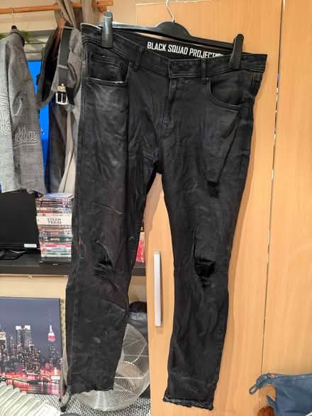 Photo of free 30-34 (E106dt) #1