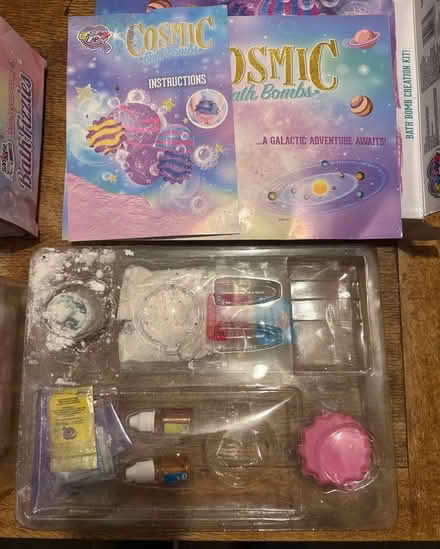 Photo of free Partially used children’s bath bomb sets (Roman Verulamium AL3) #2