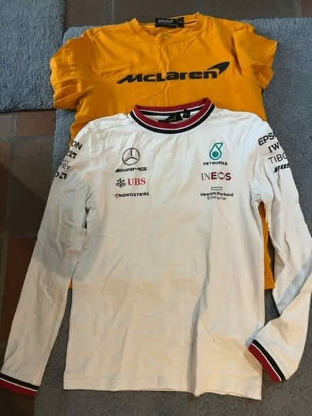 Photo of free XS men’s tops and tracksuit bottoms (Highgate N6) #2