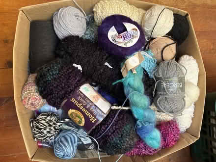 Photo of free Assorted yarn (Regions Bank downtown Dallas) #1
