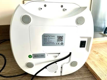 Photo of free Automatic Pet Feeder With Camera (Whitehaven CA28) #2