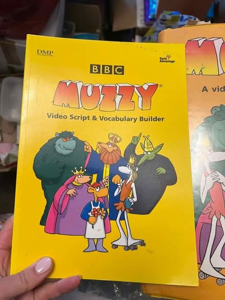 Photo of free Muzzy French learning folder and dvd (Weston) #2