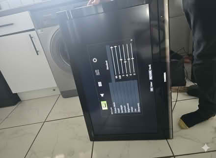 Photo of free 32 inch toshiba tv (Quaker Drive) #1