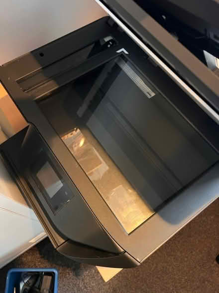 Photo of free HP inkjet printer (LU6 Central Dunstable) #2