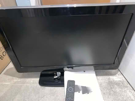 Photo of free Philips TV (Surbiton KT5) #1