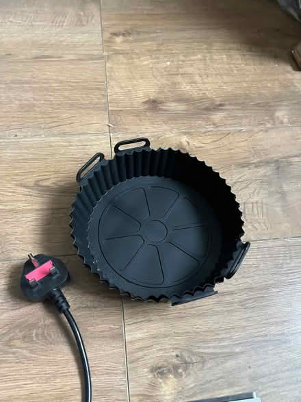 Photo of free Tower Air Fryer (Stocksbridge S36) #3