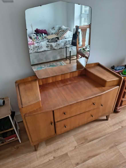 Photo of free 60's Dressing Table with detachable Mirror (Upper Wolvercote OX2) #1