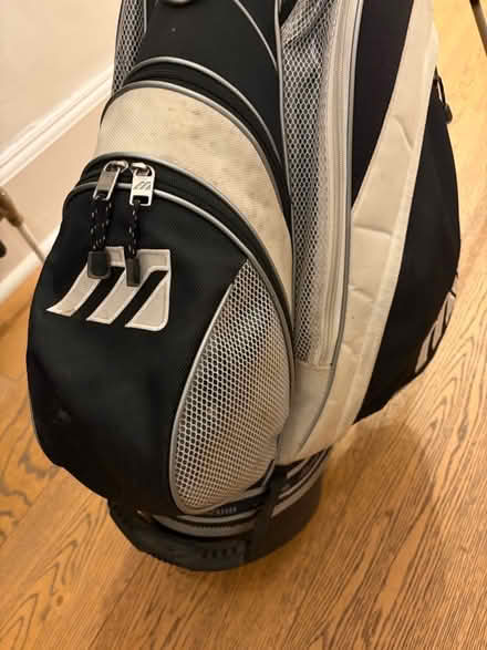 Photo of free Golf Bag (Bushey Village WD23) #3