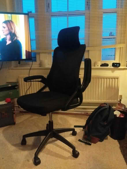 Photo of free Office chair (Victoria SW1V) #1