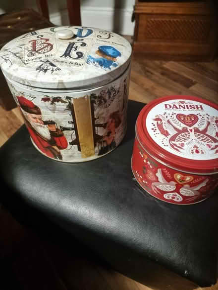 Photo of free Christmas tins (Stroud Green N4) #1