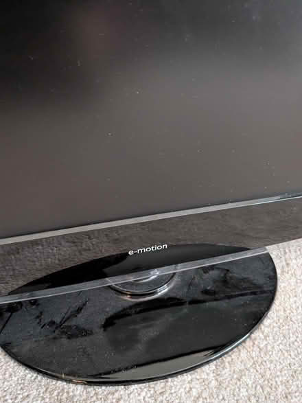 Photo of free Small 21" tv (Hartford CW8) #2