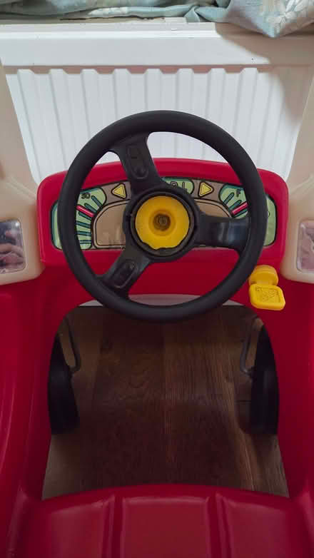 Photo of free Step2 kids ride-on car for toddlers (Woking GU21) #4