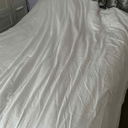 Photo of free Used King size quilt 4.5 tog (Stubbington PO14) #1