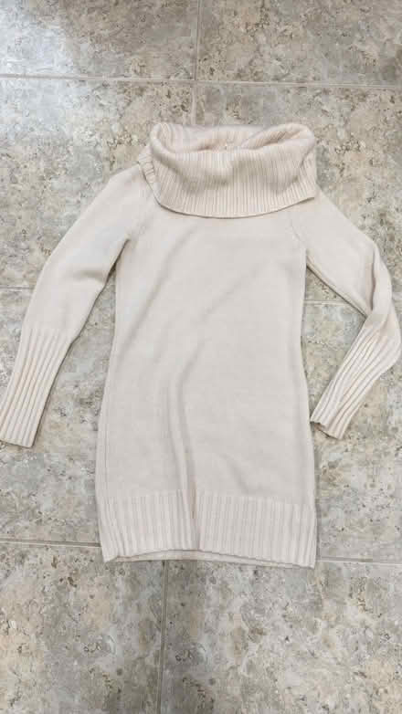 Photo of free HM long knitted top (New Milford, NJ) #1