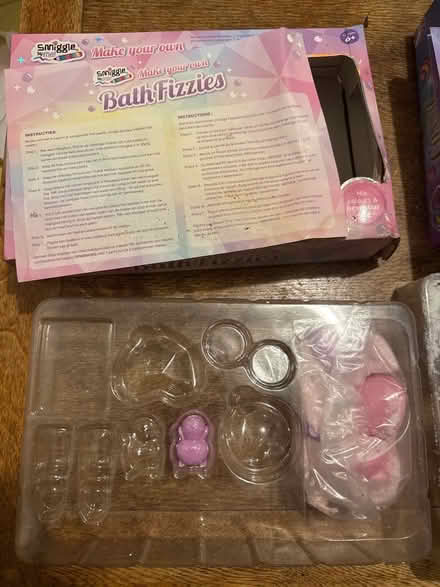 Photo of free Partially used children’s bath bomb sets (Roman Verulamium AL3) #1