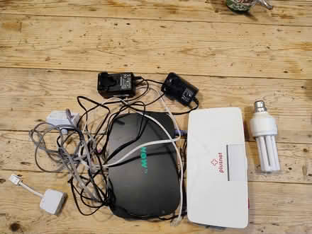 Photo of free routers + other bits (nw6 6na) #1