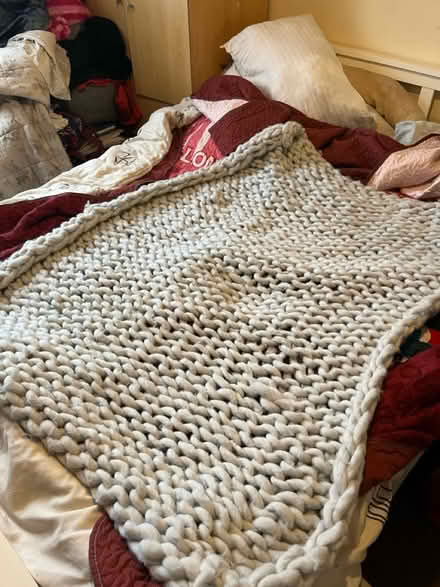 Photo of free grey knitted blanket (Camberwell SE5) #1