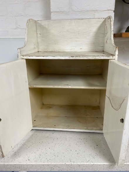 Photo of free Small wooden cupboard (Benslow SG4) #2
